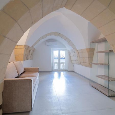 Dimora Barocca Luxury Suites レッチェ エクステリア 写真