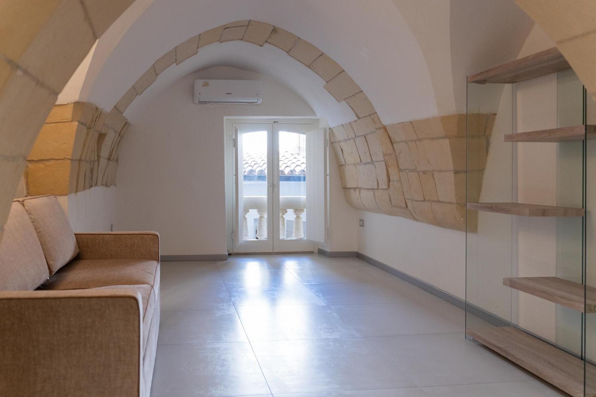 Dimora Barocca Luxury Suites レッチェ エクステリア 写真