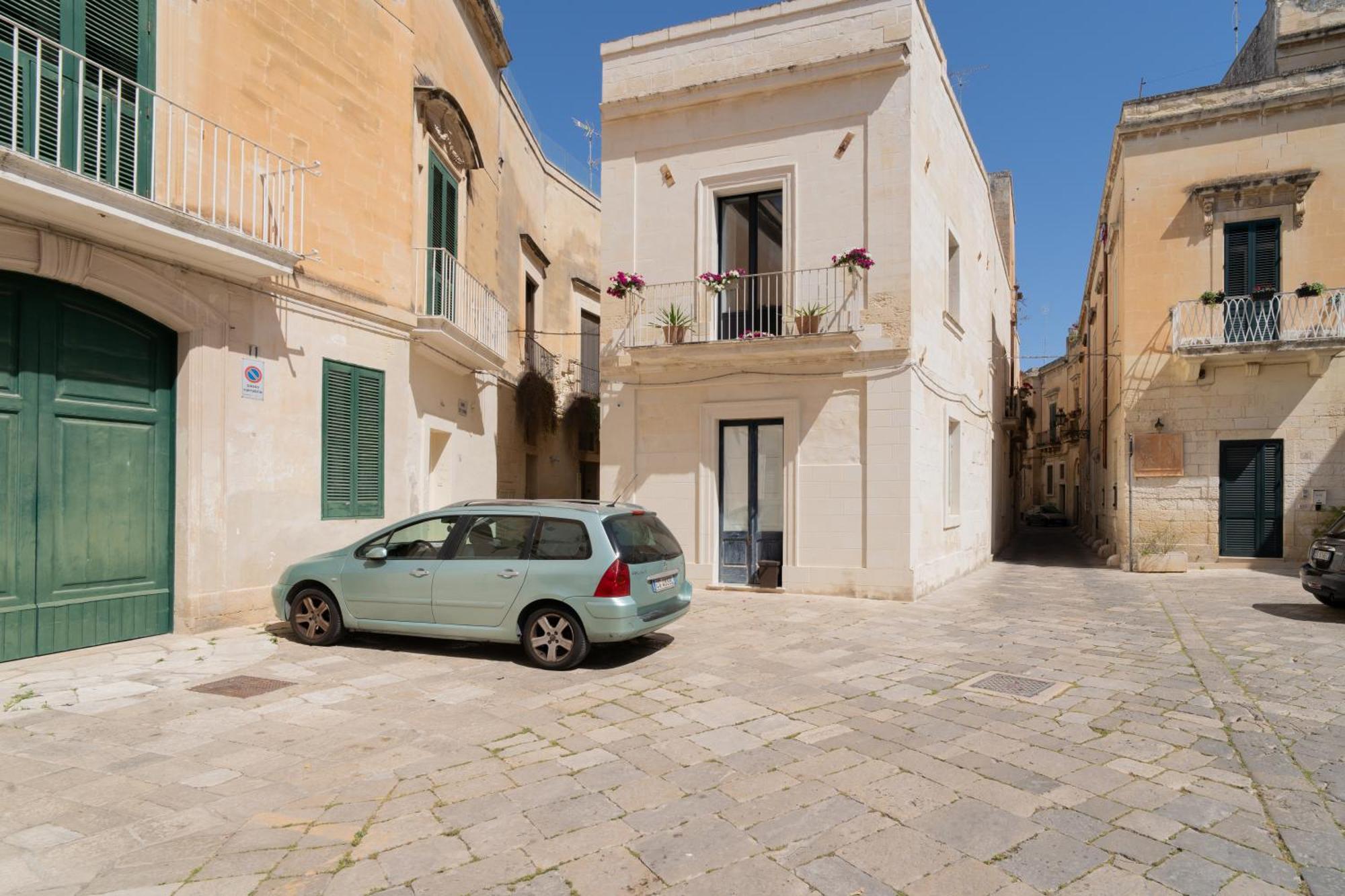 Dimora Barocca Luxury Suites レッチェ エクステリア 写真