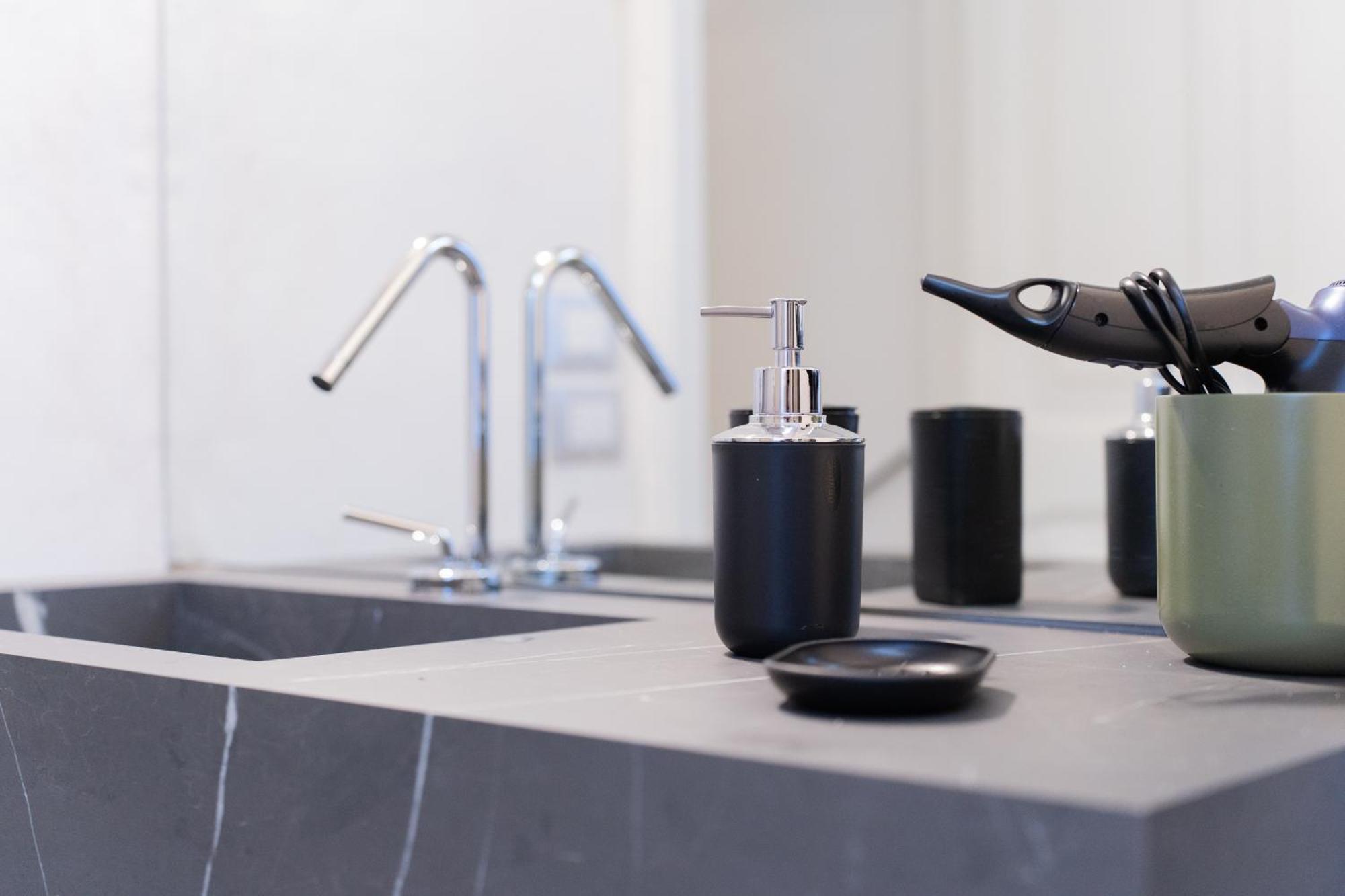 Dimora Barocca Luxury Suites レッチェ エクステリア 写真
