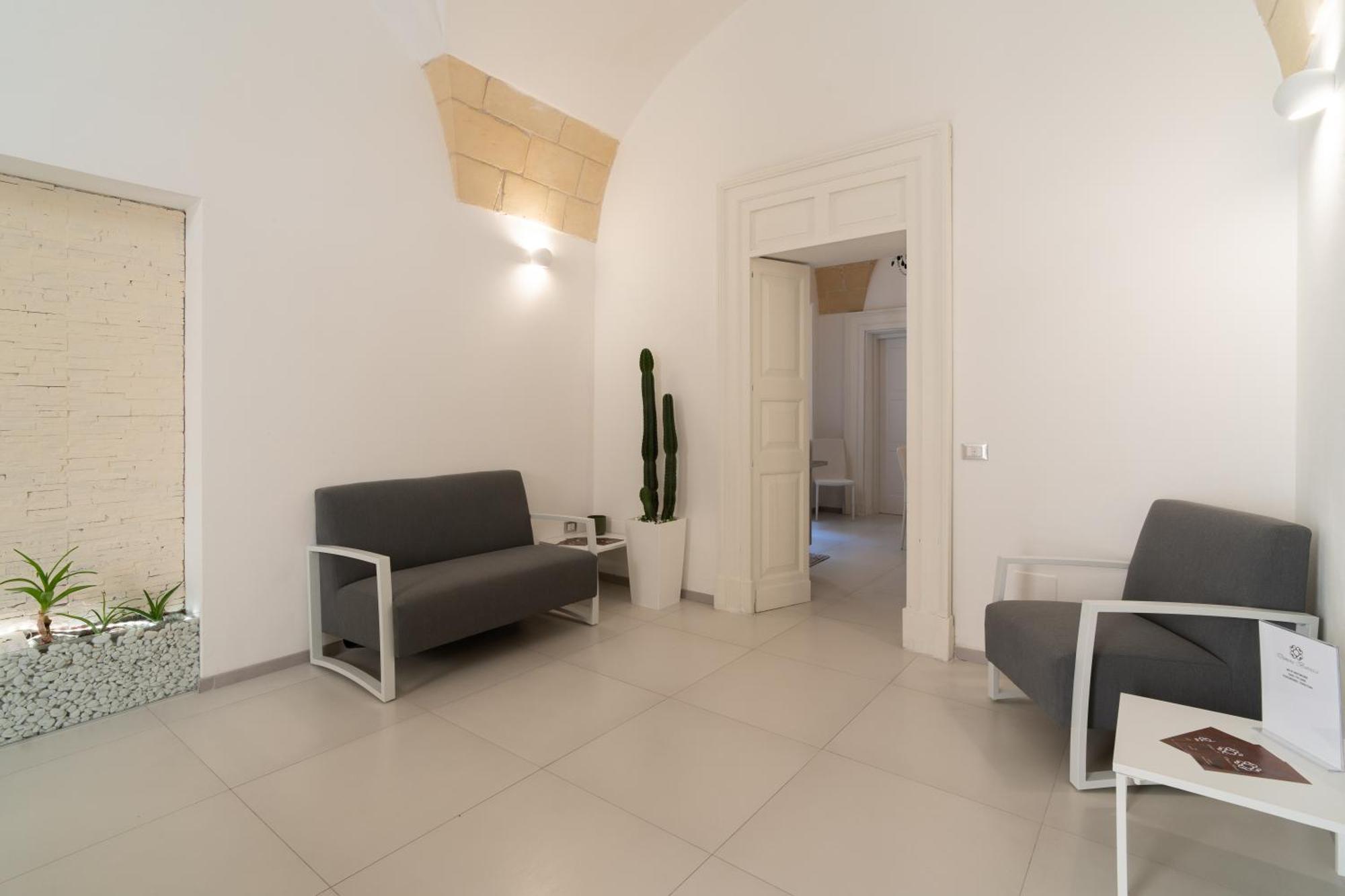 Dimora Barocca Luxury Suites レッチェ エクステリア 写真