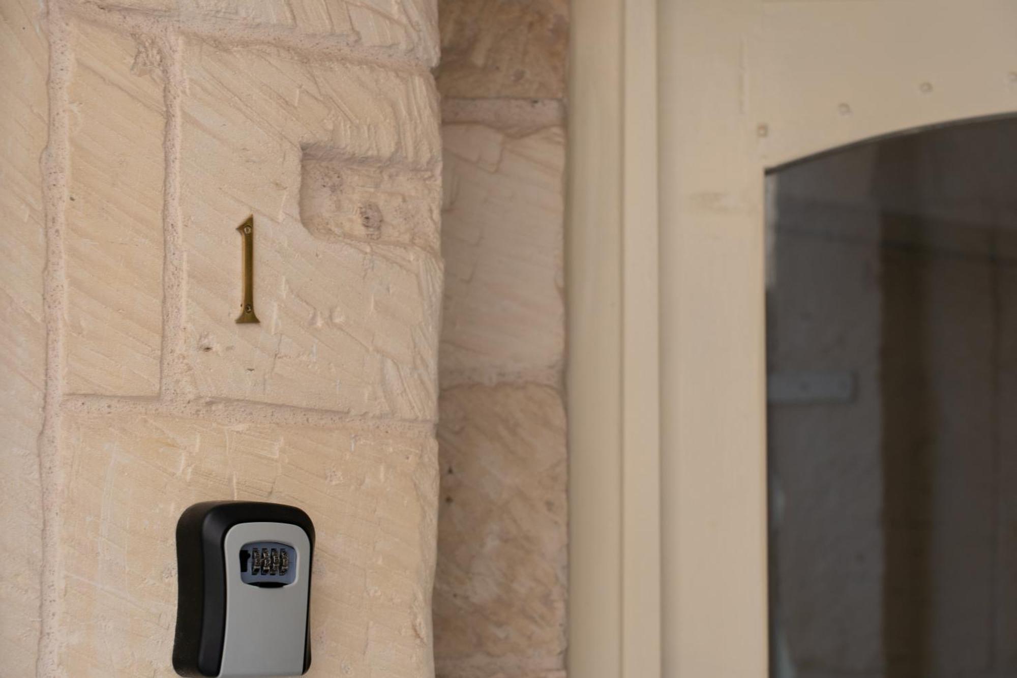 Dimora Barocca Luxury Suites レッチェ エクステリア 写真