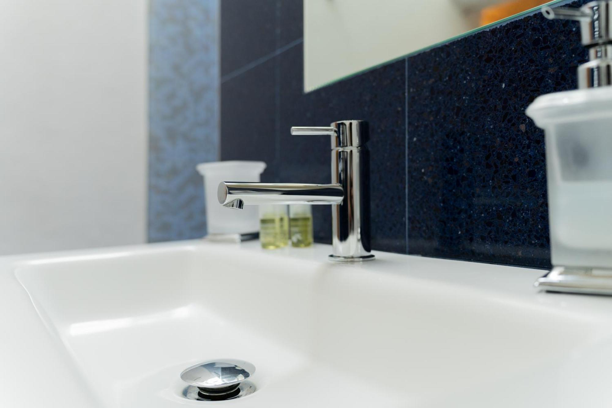 Dimora Barocca Luxury Suites レッチェ エクステリア 写真