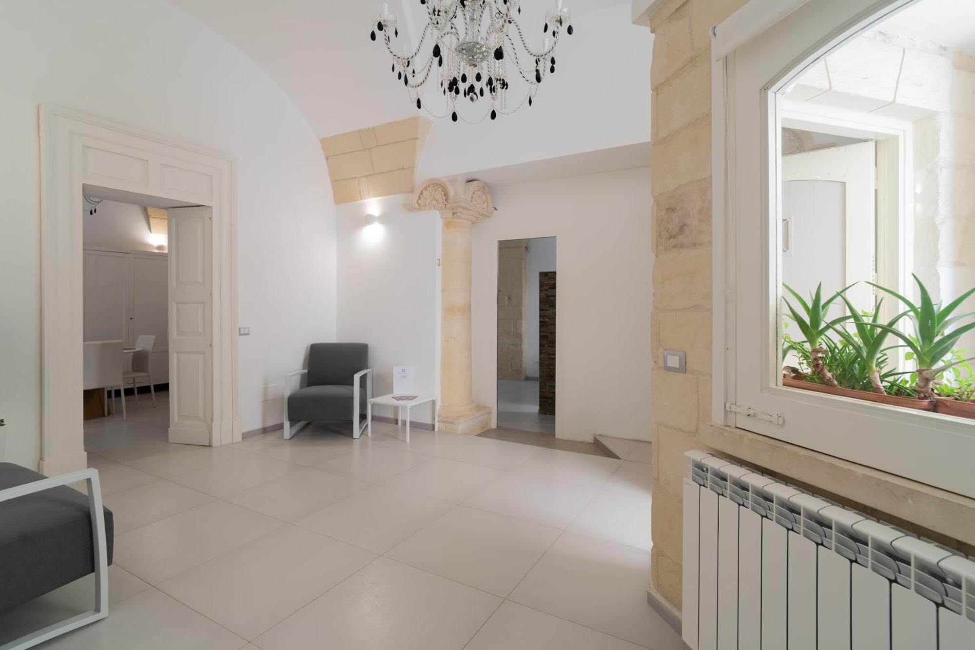 Dimora Barocca Luxury Suites レッチェ エクステリア 写真