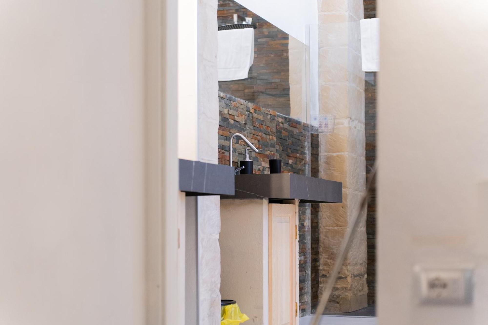 Dimora Barocca Luxury Suites レッチェ エクステリア 写真